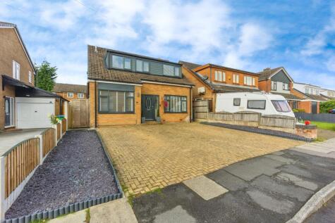 Newhouse Road, Heywood, OL10