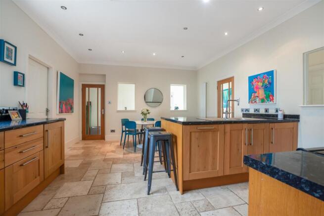 Kitchen Breakfast Room
