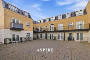 Flat 6, 19 27 Halle Mews, Kents Hill Road, South Benfleet, Benfleet SS7 5FJ