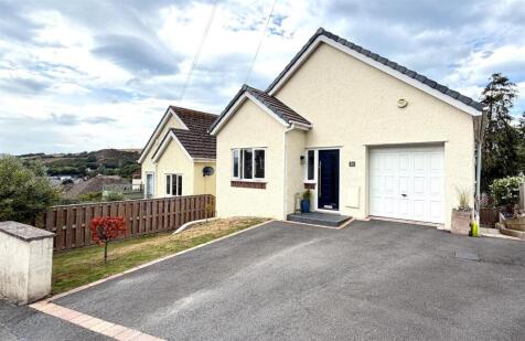 Tan Yr Allt Avenue, Mochdre, Colwyn Bay