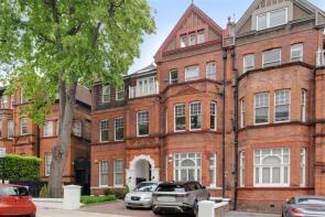 Flat 3, 8, Frognal, London NW3 6AJ