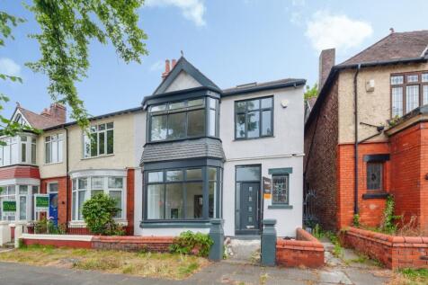 Menlove Avenue, Liverpool, Merseyside, L18