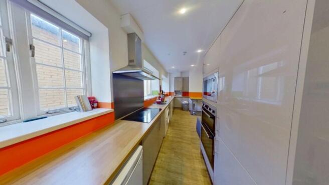 Flat-2-13-Saint-Peters-Gate-Kitchen