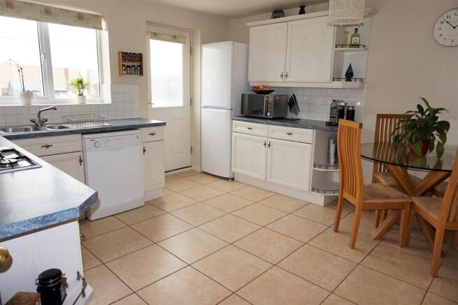Kitchen / Breakfast