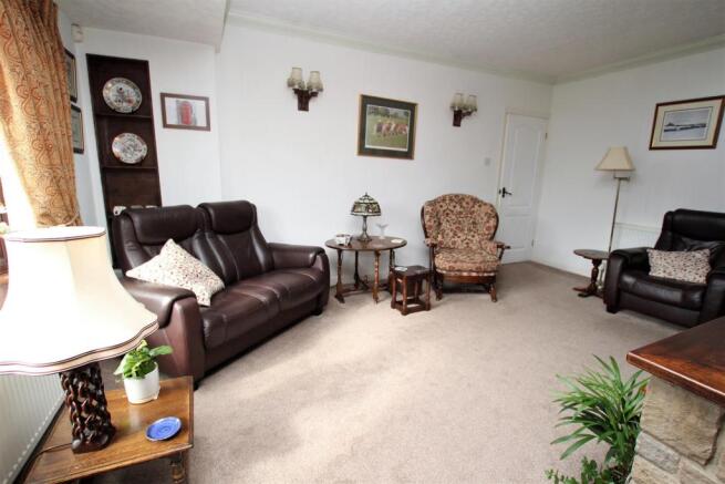 willowgardens11sitti