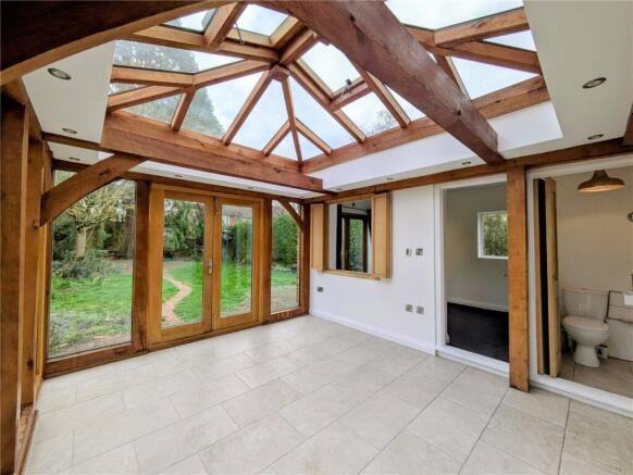 Dining/Sun Room