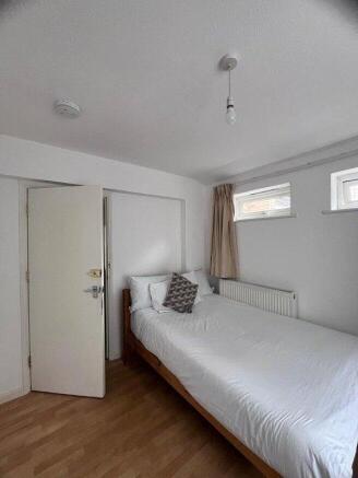 ulcombe-gardens-ct2-7qy-1065793