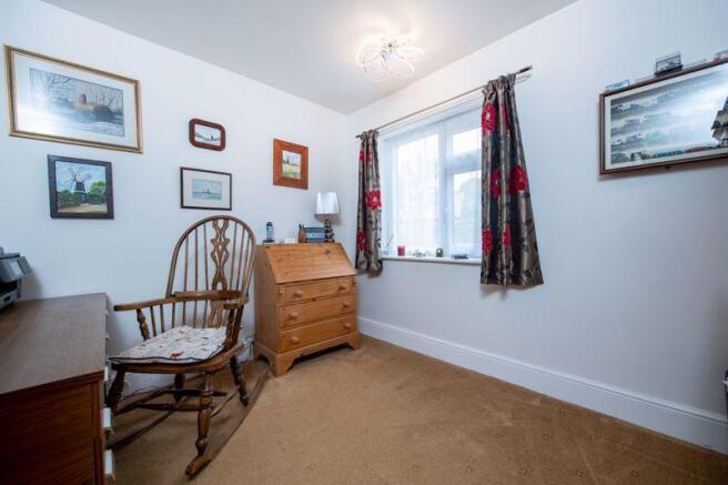 Office/bedroom 4
