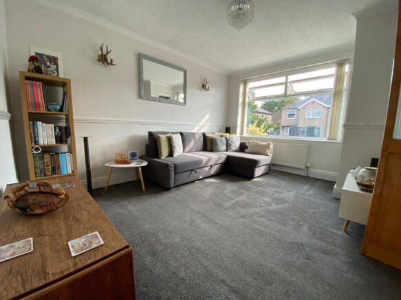 Lounge 1