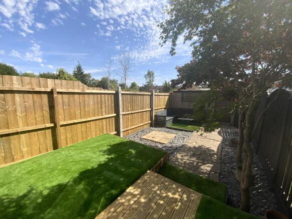 2 bed Terraced for sale Image 10