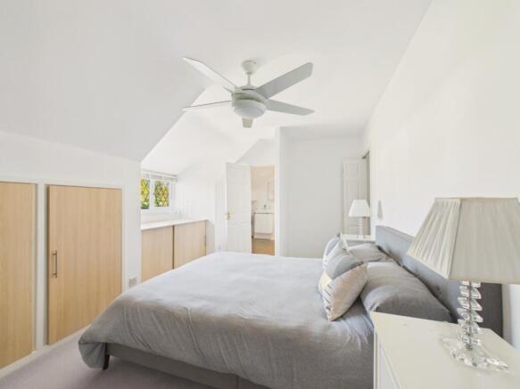 3 bed Bungalow for sale Image 10