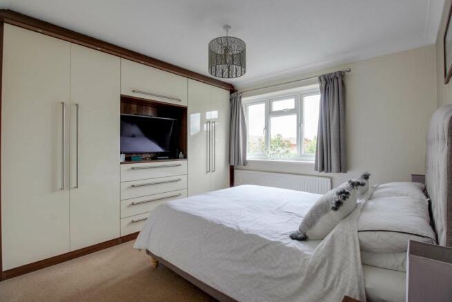 Bedroom 1 (Double)