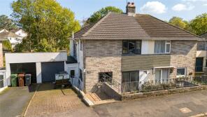 12, Sydney Close, Plymouth PL7 1PY