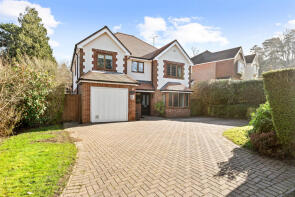 45 Ballyogue, Harestone Hill, Caterham CR3 6SG