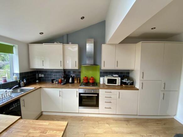 Family/Dining Kitchen