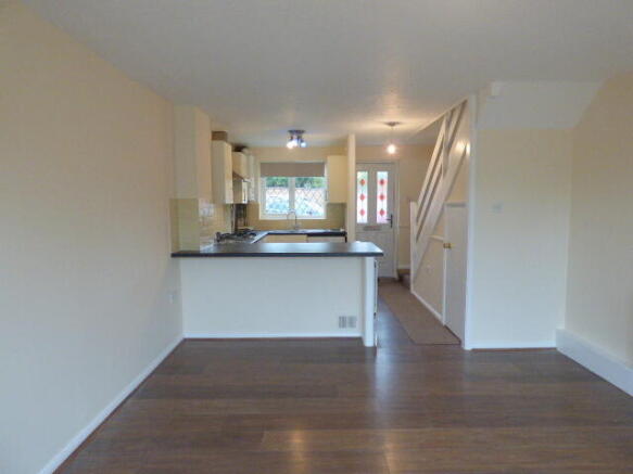 Reception/Kitchen Ar