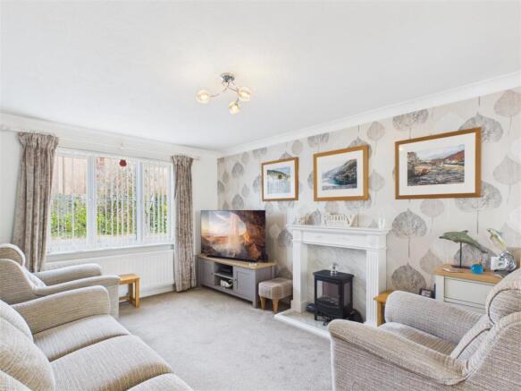 St. James Close, Harvington, Evesham photo 4
