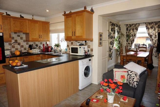 Kitchen/Breakfast