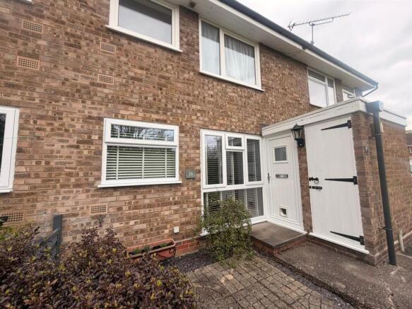 WhatsApp Image 2026-04-17 at 15.22.41 (5).jpeg