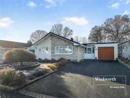 65, Victoria Gardens, Ferndown BH22 9JQ