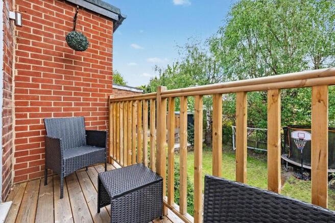 3 bed Semi-Detached for sale Image 9