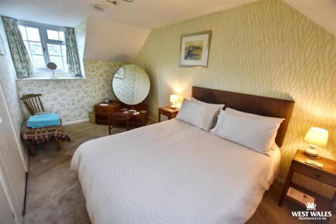 2 - 2025-12-12T090754.999.jpg