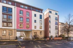 Flat 1, 12, Mcdonald Road, Broughton, Edinburgh EH7 4LZ