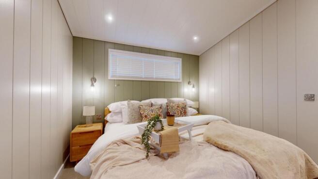 3 bed Park Home for sale Image 12