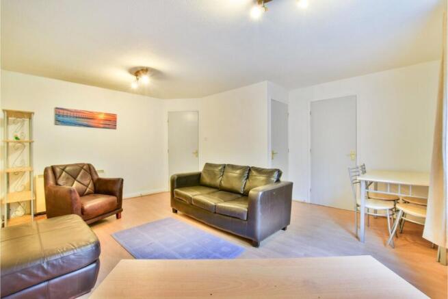 Living Room/Dining R