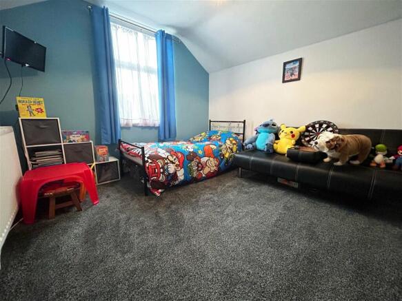 Photo 12