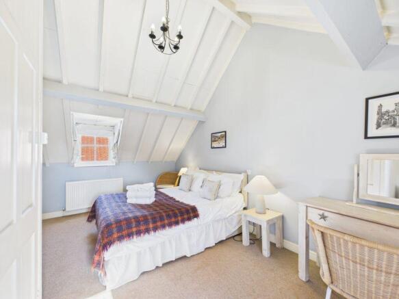 2 bed Cottage for sale Image 9