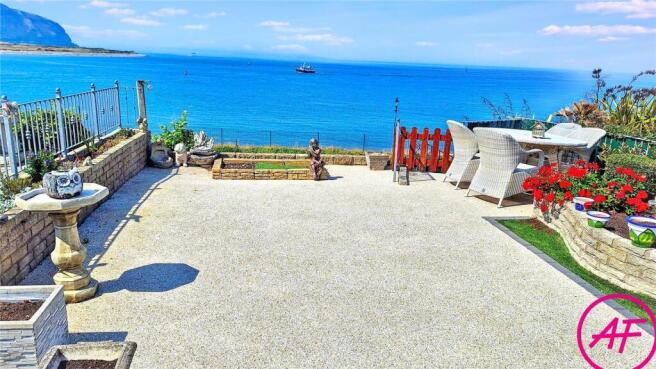 Infinity Terrace