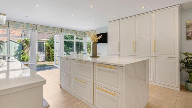 Kitchen/Breakfast Room