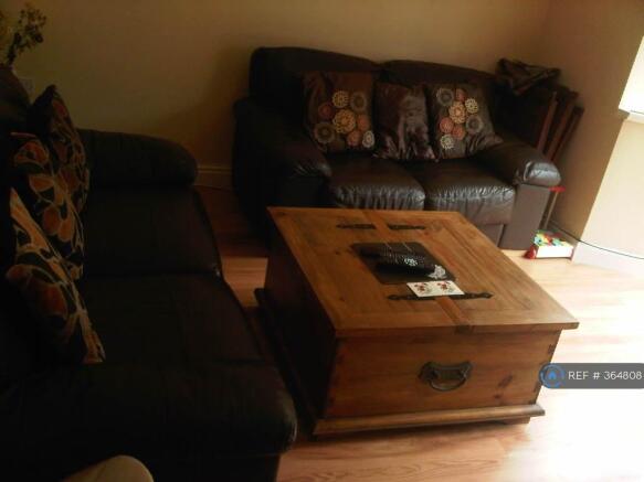 Living Room 02