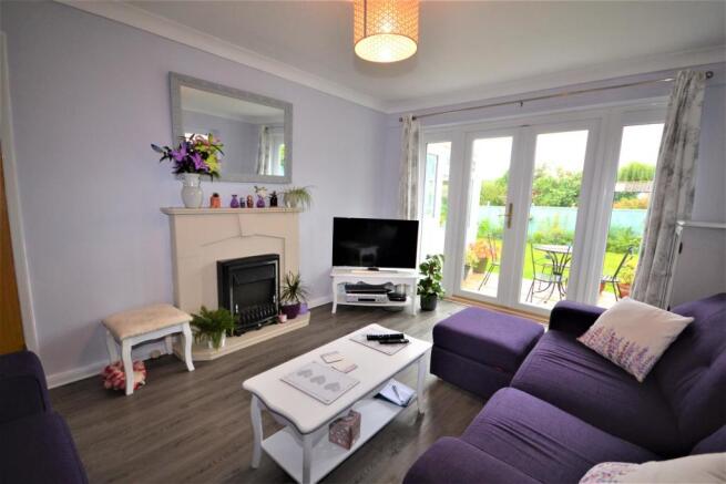 living room #3.JPG