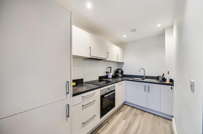 1397707-5-6961240...