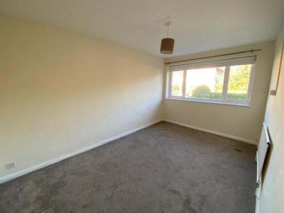 Vernon Crescent, Barnet photo 4