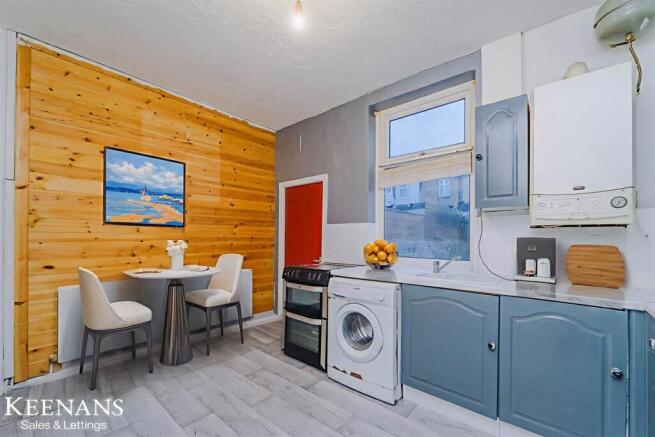 DSC08051 - Kitchen - Standard - 5.jpg