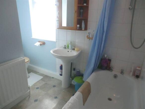 Photo 6