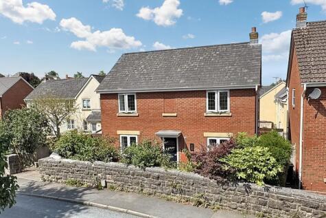Oakfields, Tiverton, EX16