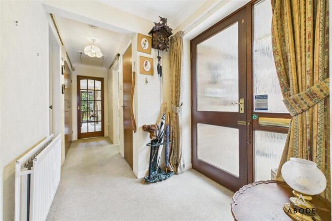 Sycamore Close, Uttoxeter, Staffordshire photo 2