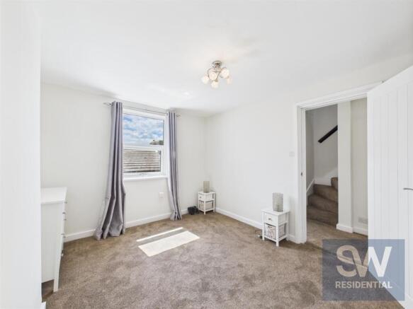 2 bed Flat to rent Image 6