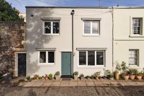 6, Caledonia Mews, Clifton, Bristol BS8 4DA