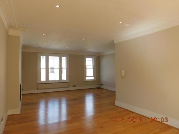Reception room 1