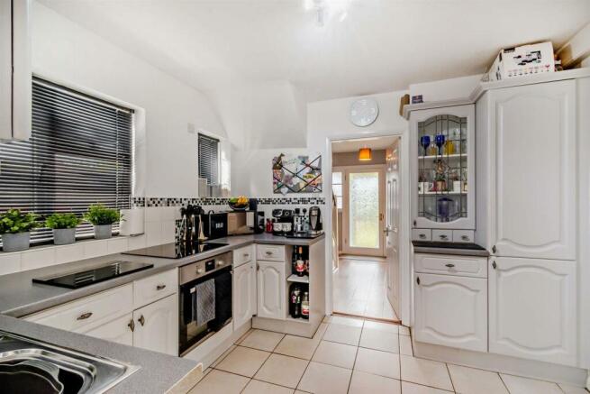 8569490-interior11-800.jpg