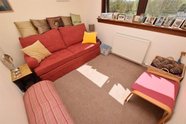 Bedroom 4.JPG