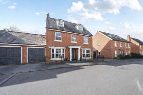 30, Otterbourne Walk, Hook RG27 0SF