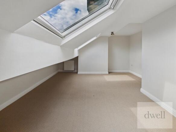 3 bed Terraced for sale Image 7