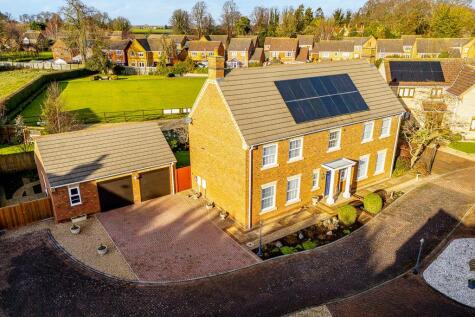 The Spinney, Kirton