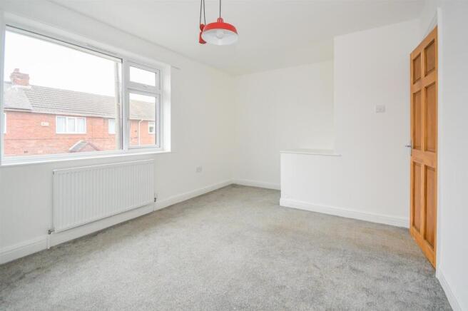 2 bed Terraced for sale Image 5